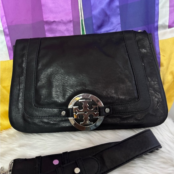 Tory Burch Black Leather Shoulder Bag - Picture 11 of 11
